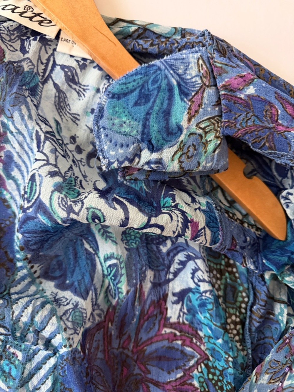 Calite Blue Multi Floral Boho Kimono with shoulder pads size Large - Picture 8 of 8